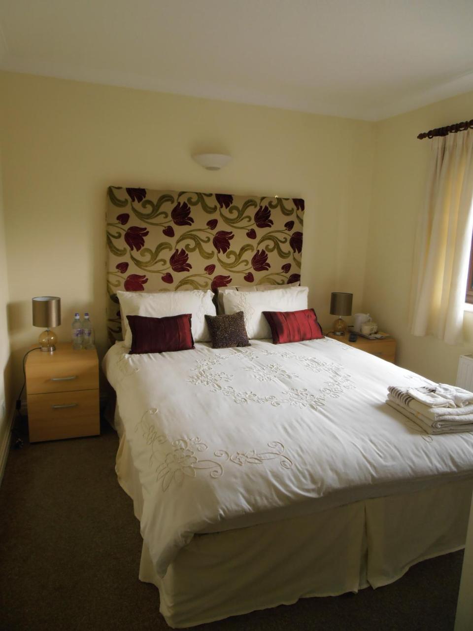 Castle View Rooms Castle Hedingham Bagian luar foto